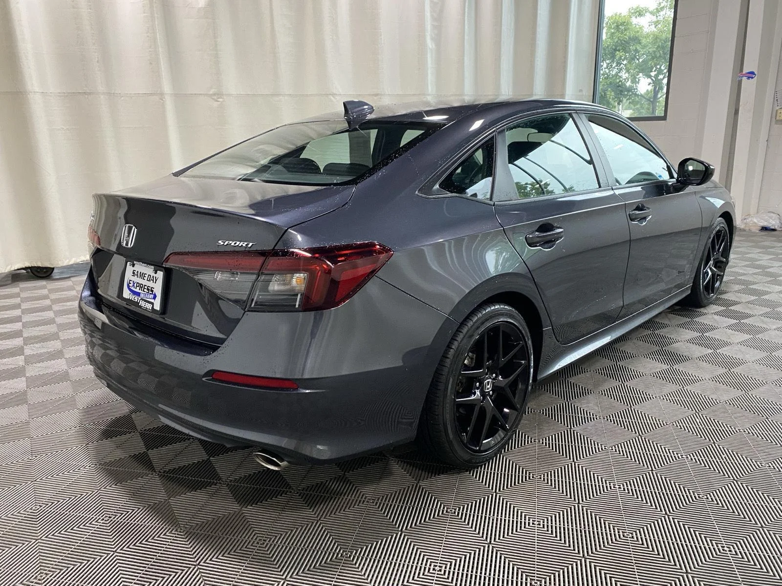 Used 2025 Meteorite Gray Metallic Honda Sport image 7