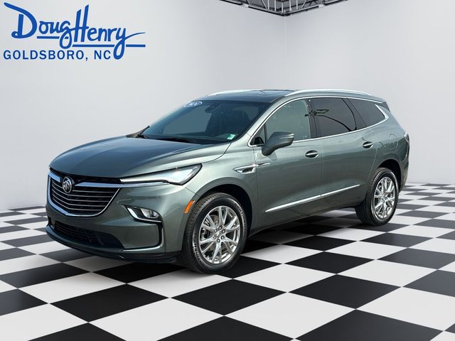 2024 Buick Enclave Essence