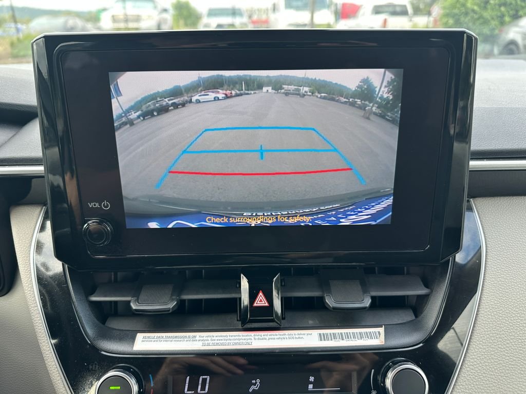 Used 2024  Toyota LE image 15
