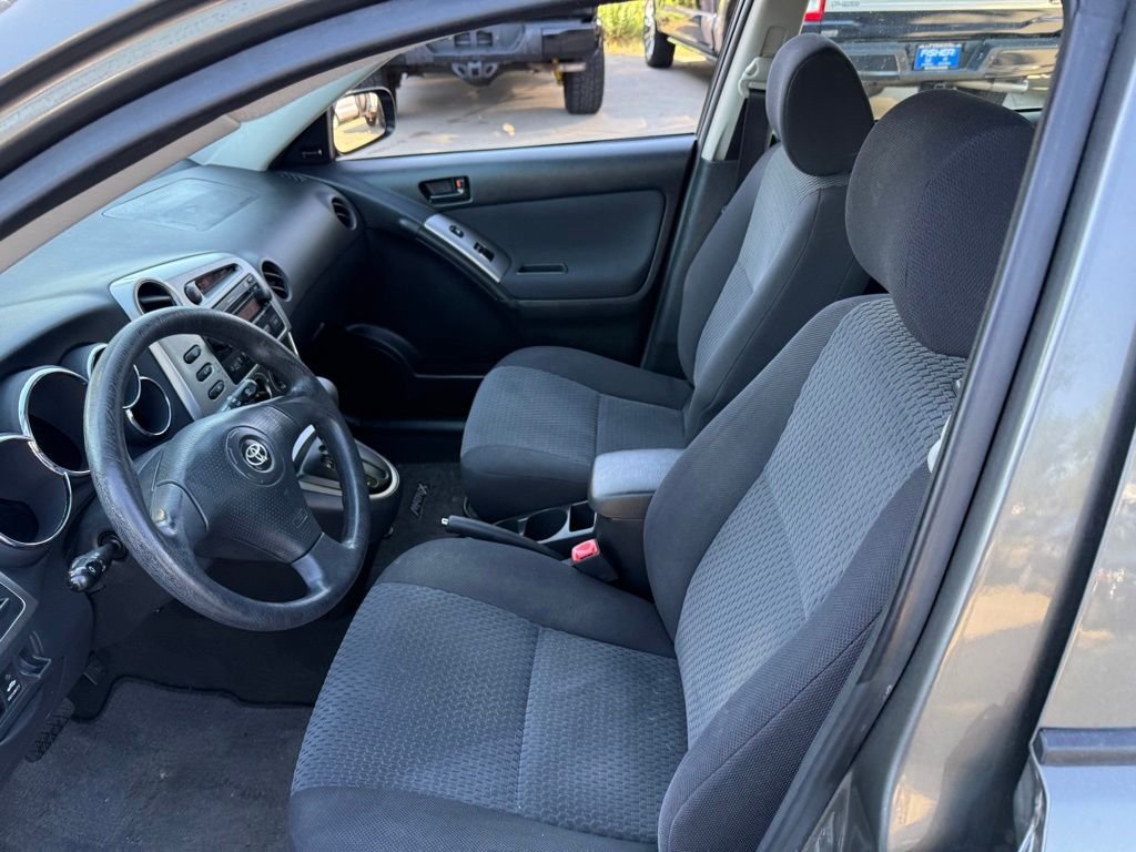 Used 2008 Phantom Gray Pearl Toyota Base image 11