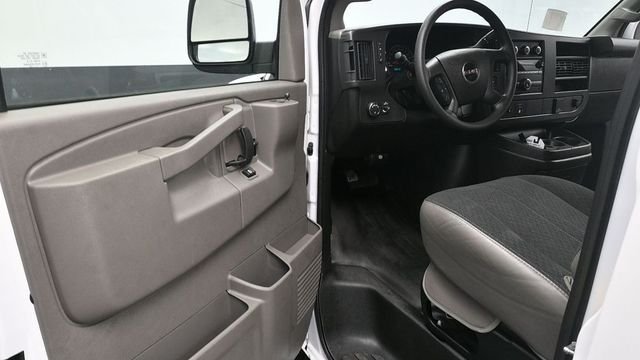 Used 2025 White GMC Work Van image 19