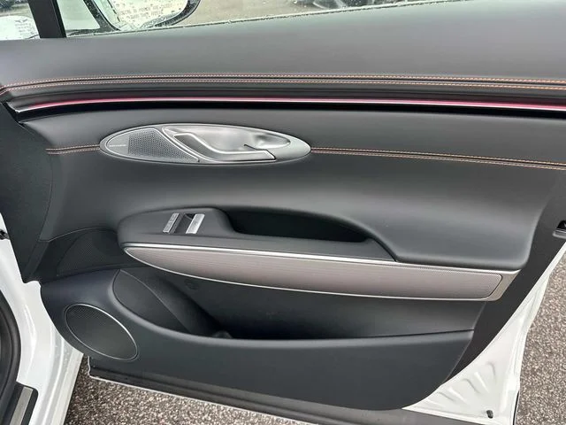 2026 GENESIS GV70 Sport Advanced - Photo 7