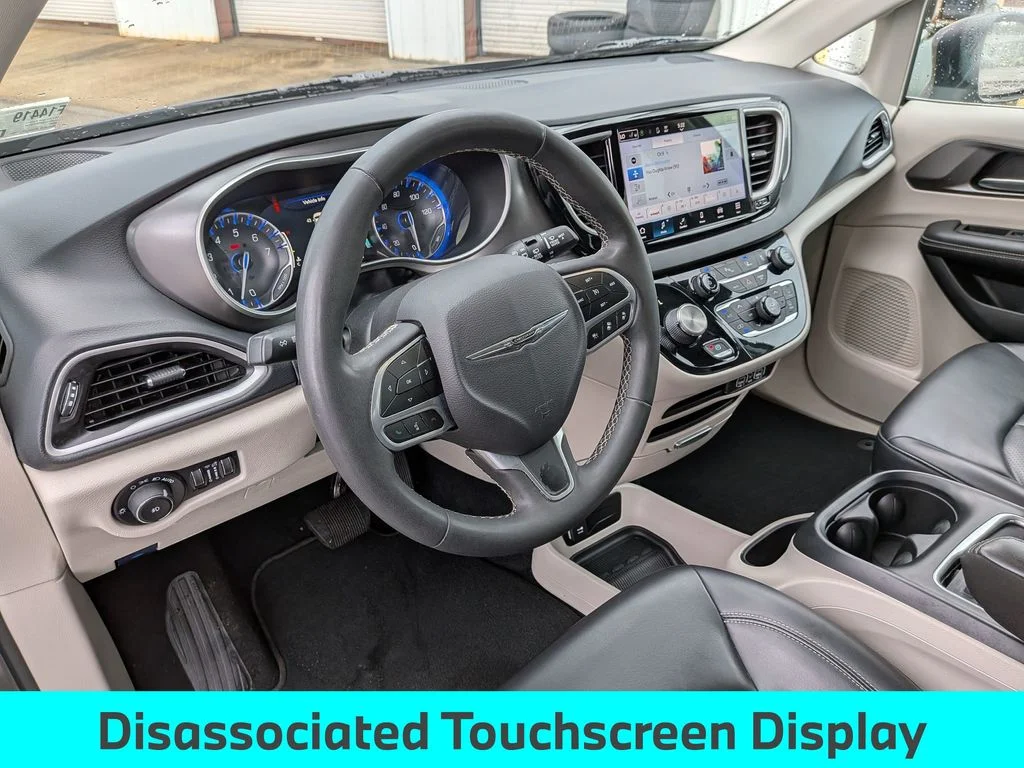 Used 2023 Gray Chrysler Touring L image 31