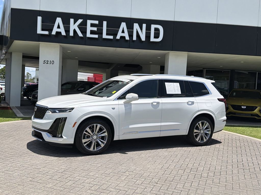 2025 Cadillac XT6 Premium Luxury Auto's photo