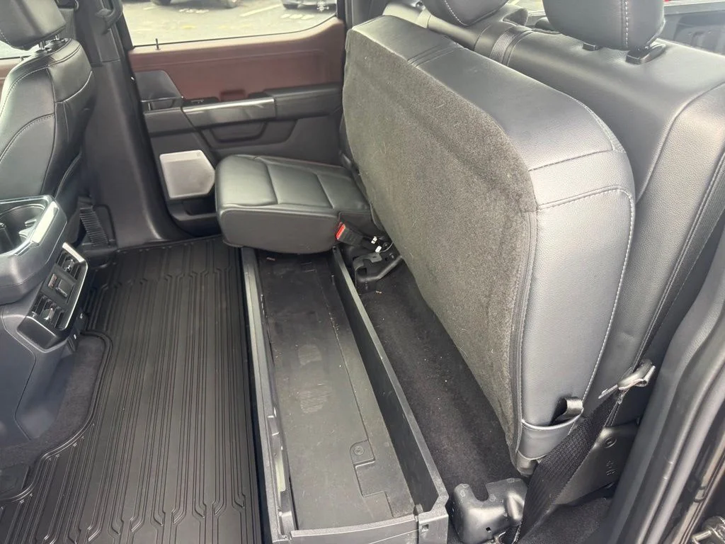 Used 2023 Black Ford Lariat image 48