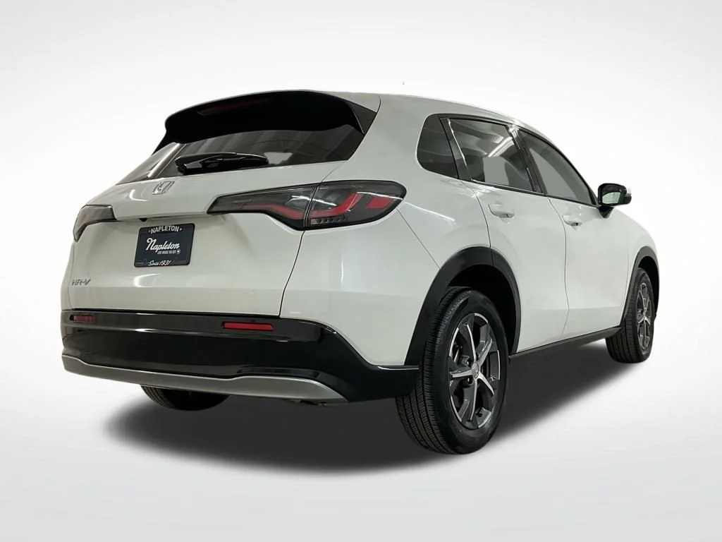 Used 2024 Platinum White Pearl Honda EX-L image 3