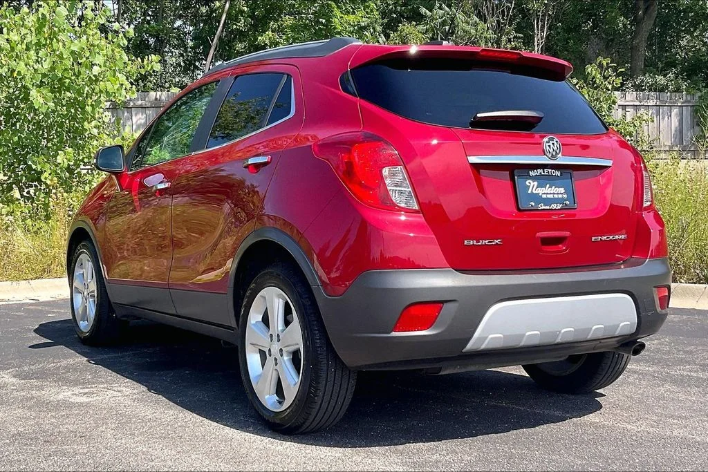 Used 2015 Red Buick Base image 10