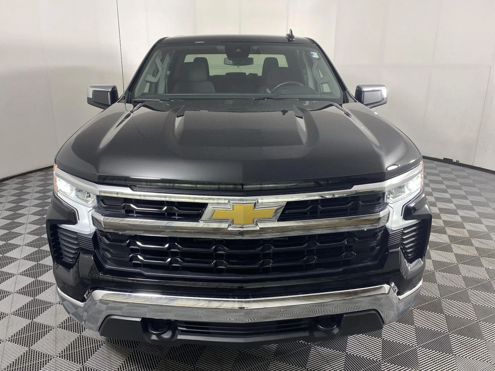 Used 2026 Black Chevrolet LT image 16
