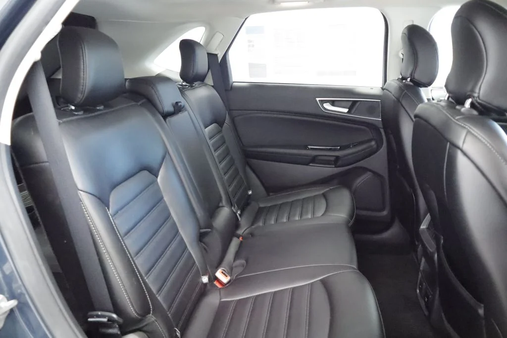 Used 2019 Green Ford SEL image 12