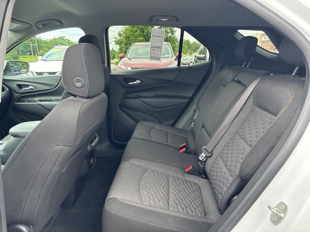 Used 2018 White Chevrolet LT image 13