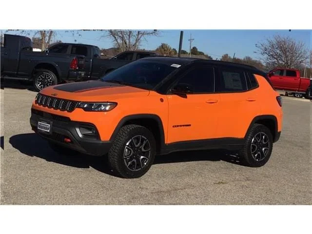 New 2026 Joose  Paint Jeep TRAILHAWK 4X4 image 7