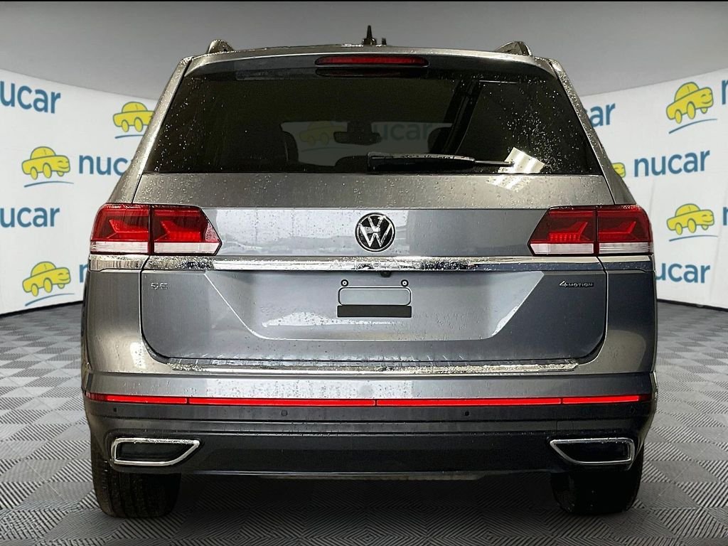 Used 2023 Gray Volkswagen 2.0T SE w/Technology image 5