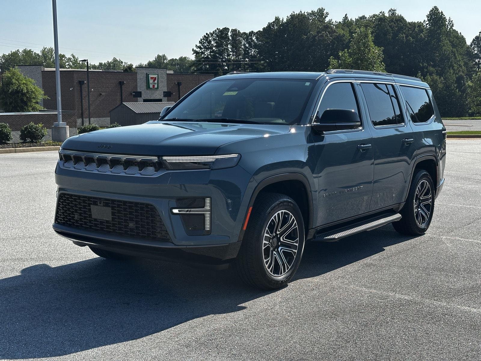 New 2026 Steel Blue Exterior Paint Jeep  image 4