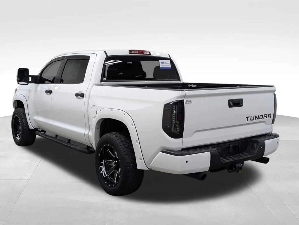 Certified Used 2018 Super White Toyota SR5 image 24