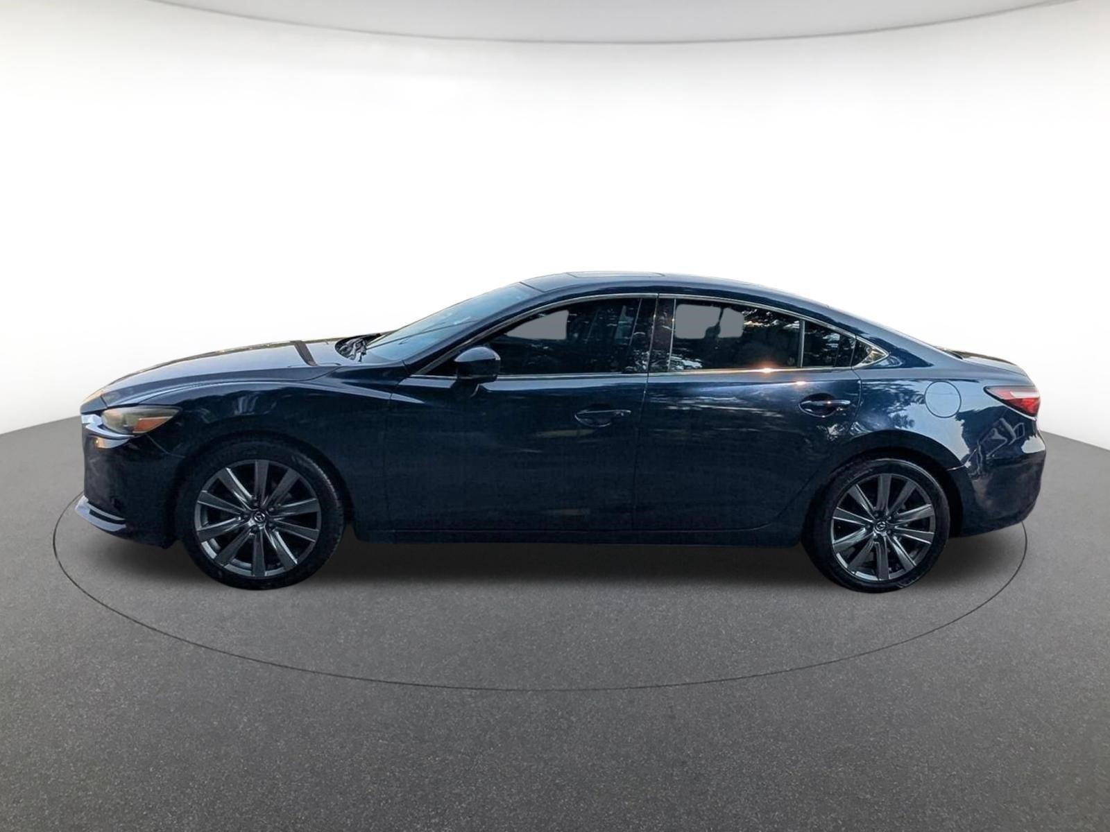 Used 2021 Deep Crystal Blue Mazda Touring image 8