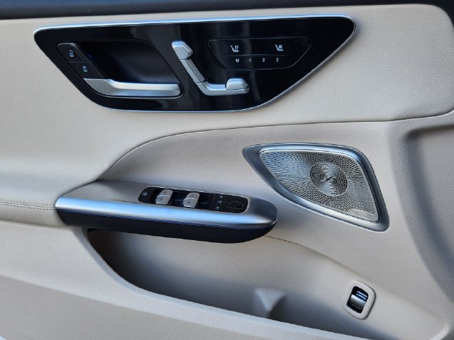 Certified Used 2026 White Mercedes-Benz C 300 image 10