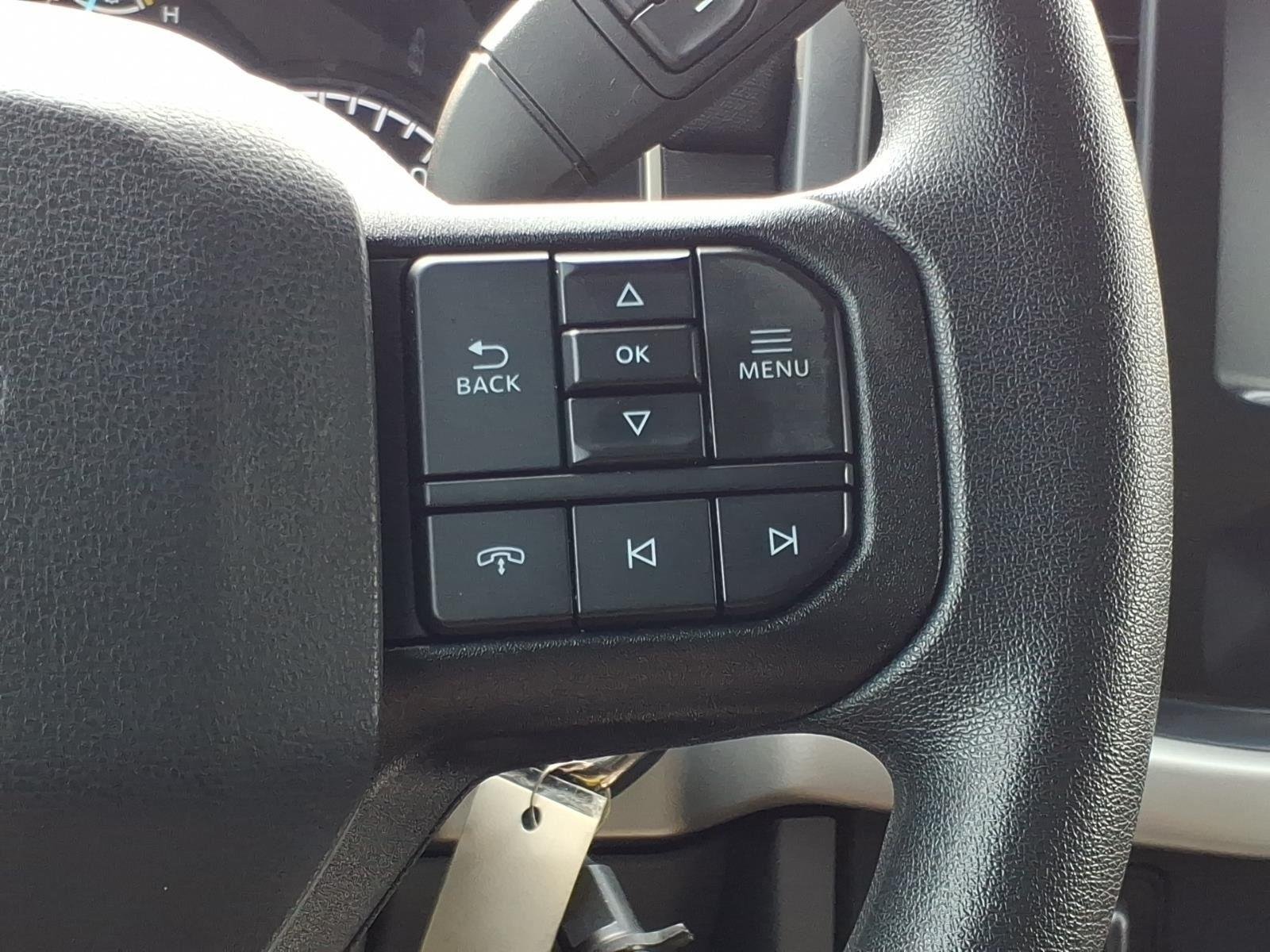 Used 2022 Oxford White Ford XLT image 26