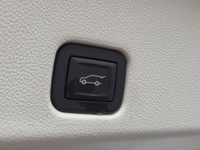 2026 GMC Acadia Denali - Photo 14