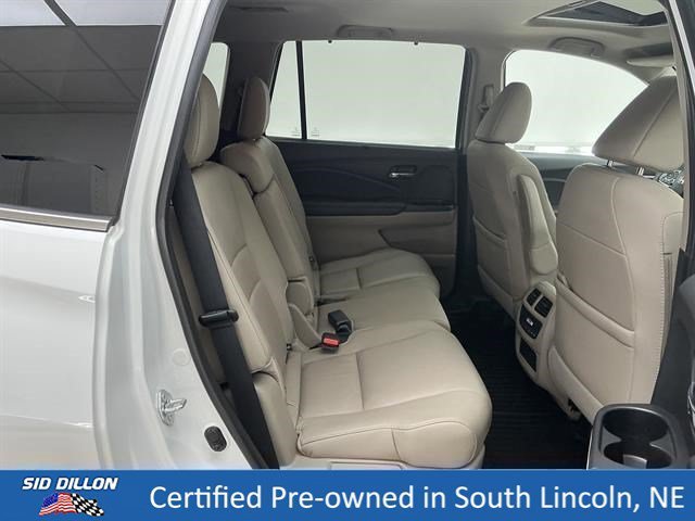 Used 2021 White Honda EX-L image 23