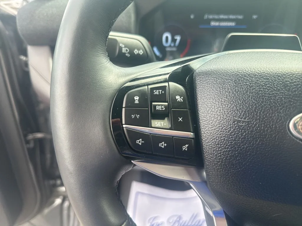 Used 2025 Gray Ford Platinum image 36