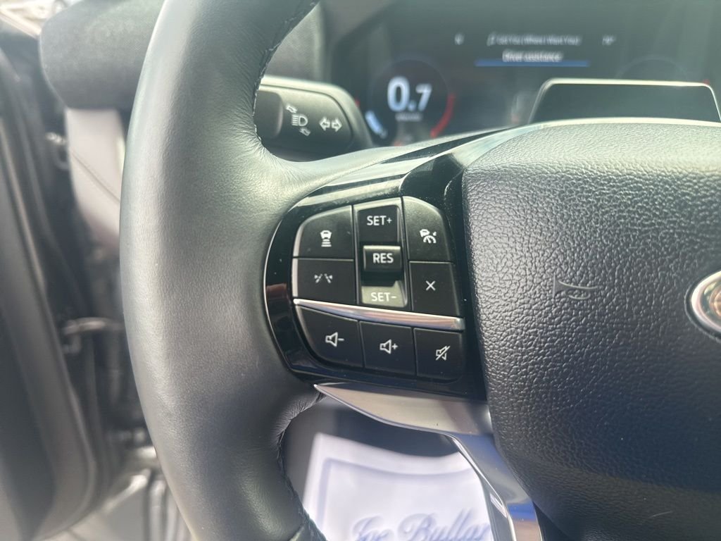 Used 2025 Gray Ford Platinum image 36