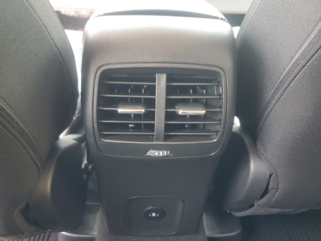 Used 2024 Red Ford Active image 14