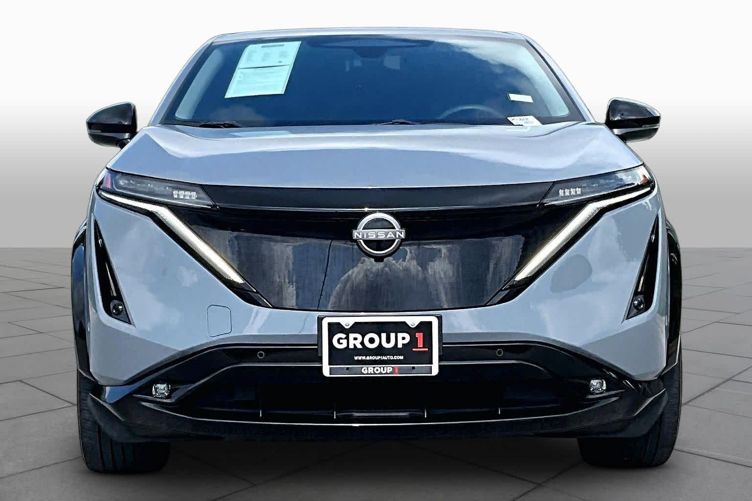 Used 2024 Boulder Gray Pearl Nissan PLATINUM+ image 3