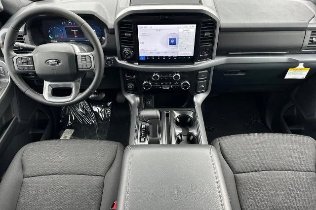 New 2026 Carbonized Gray Metallic Ford XLT image 32