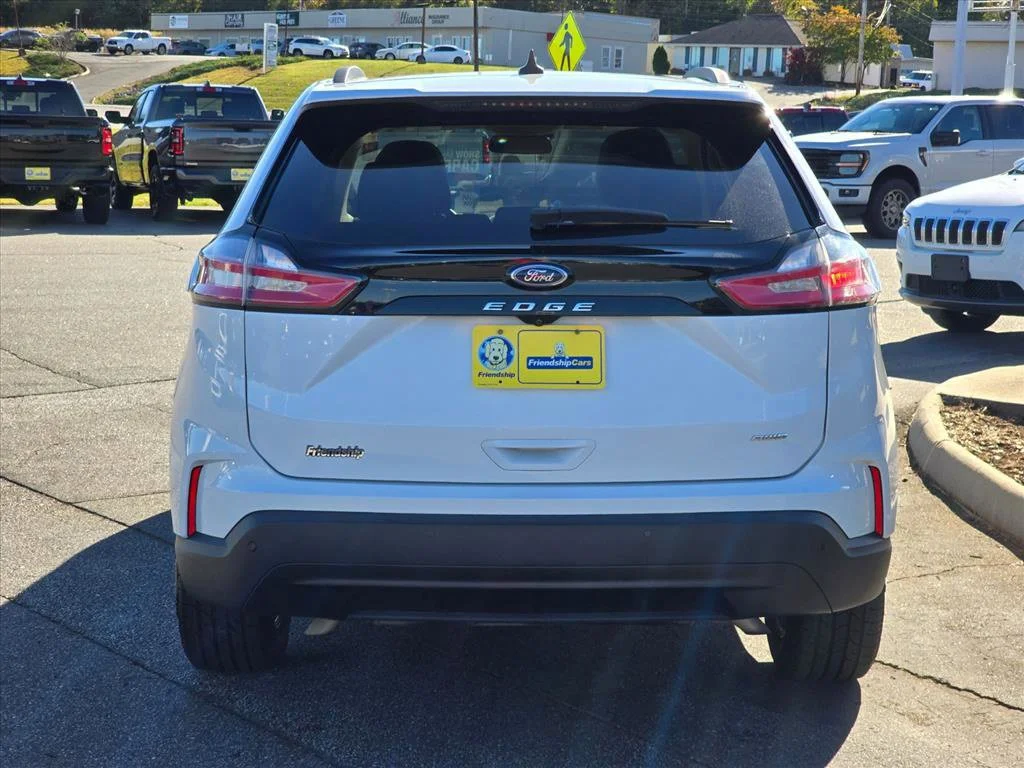 Used 2021 White Ford SE image 23