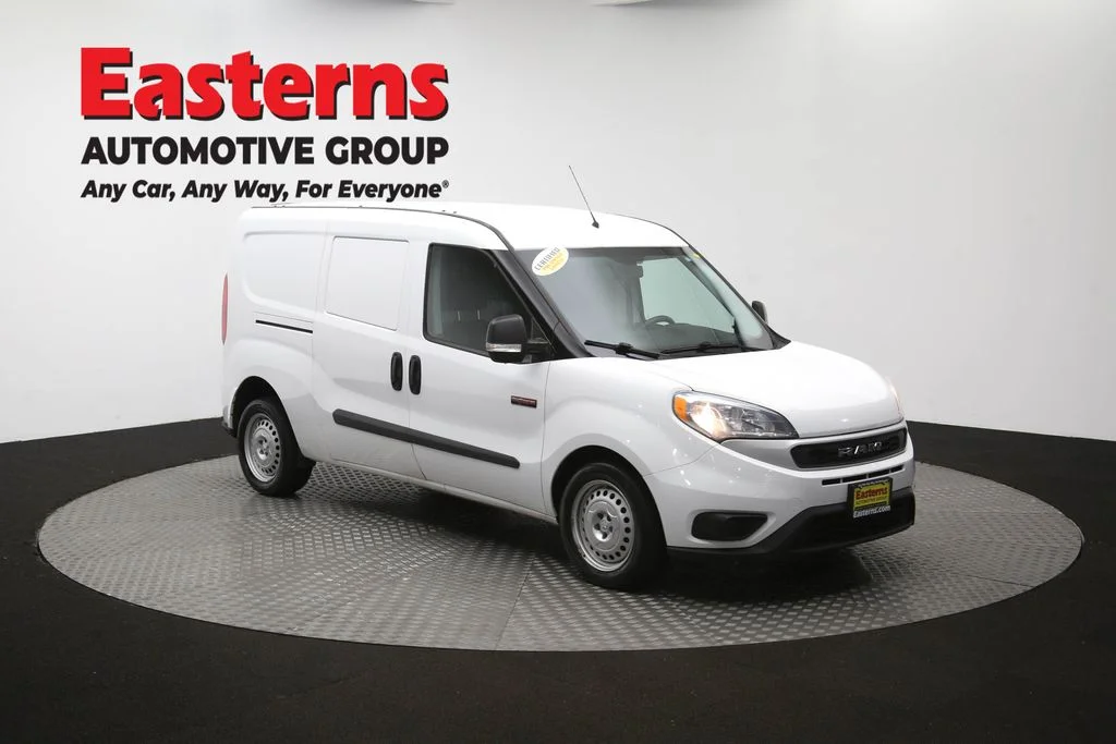 Used 2022 White Ram Base image 50
