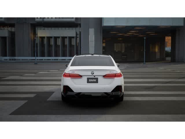 New 2026 Alpine White BMW 540i xDrive image 5