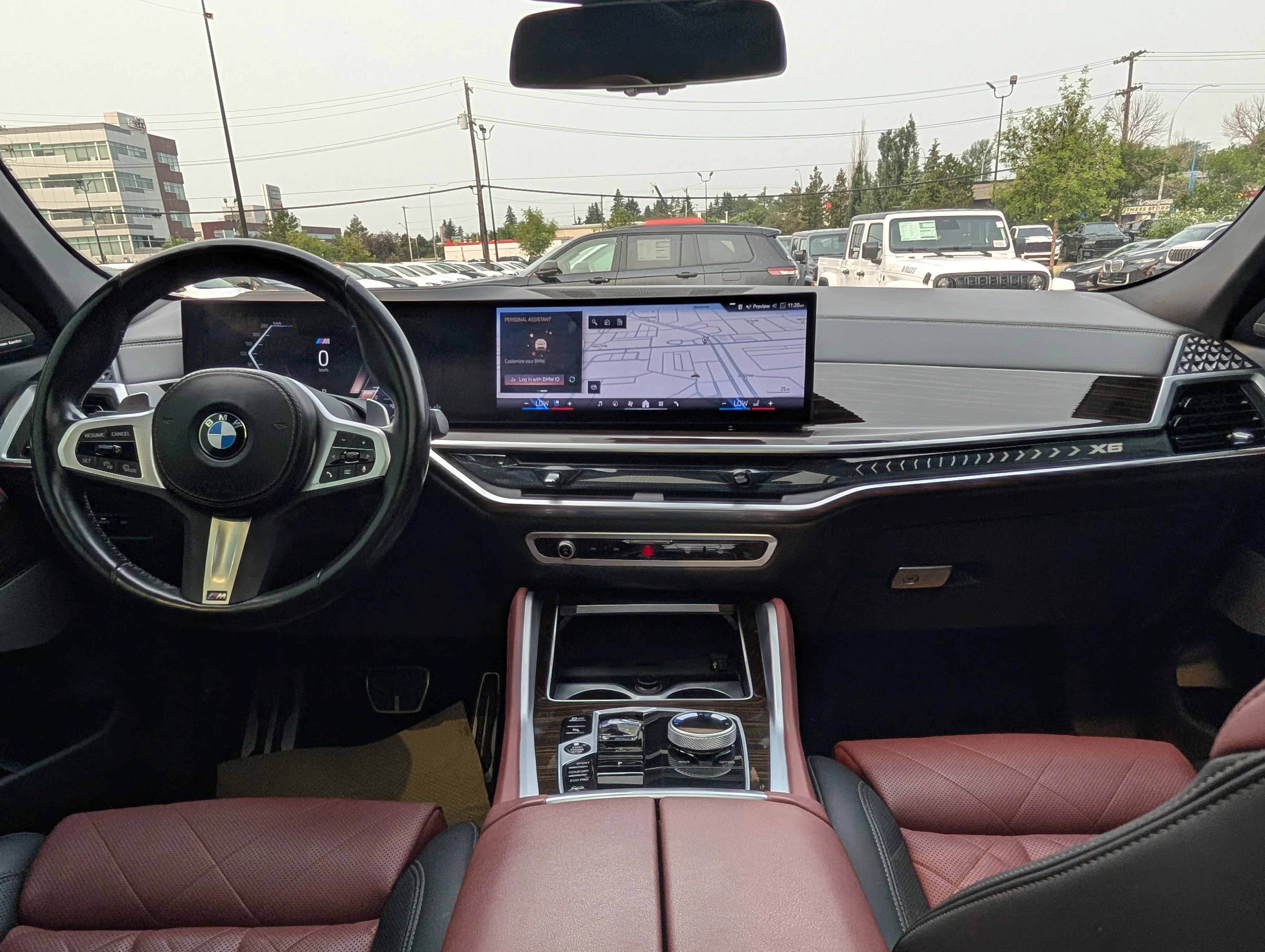 Used 2024 Gray BMW xDrive40i image 25