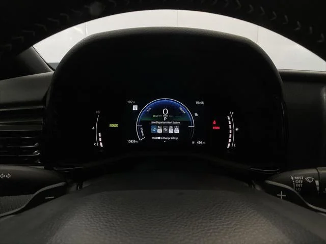 Certified Used 2025 OCEAN GEM Toyota SE image 27
