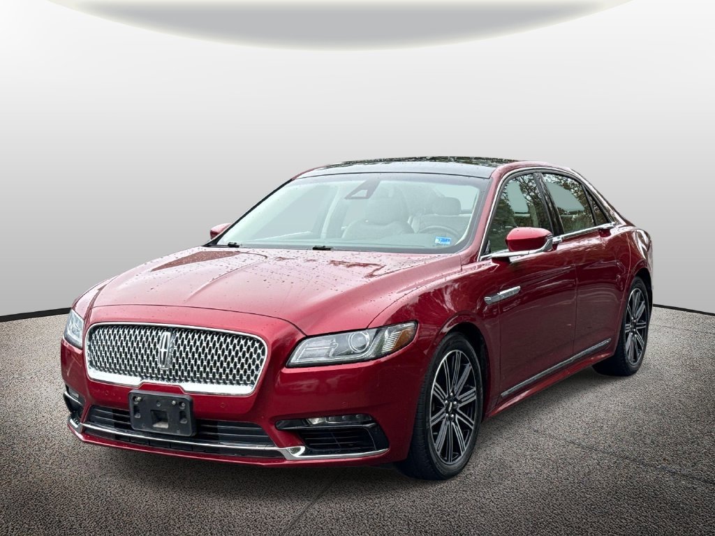 Used 2017  Lincoln Reserve image 4