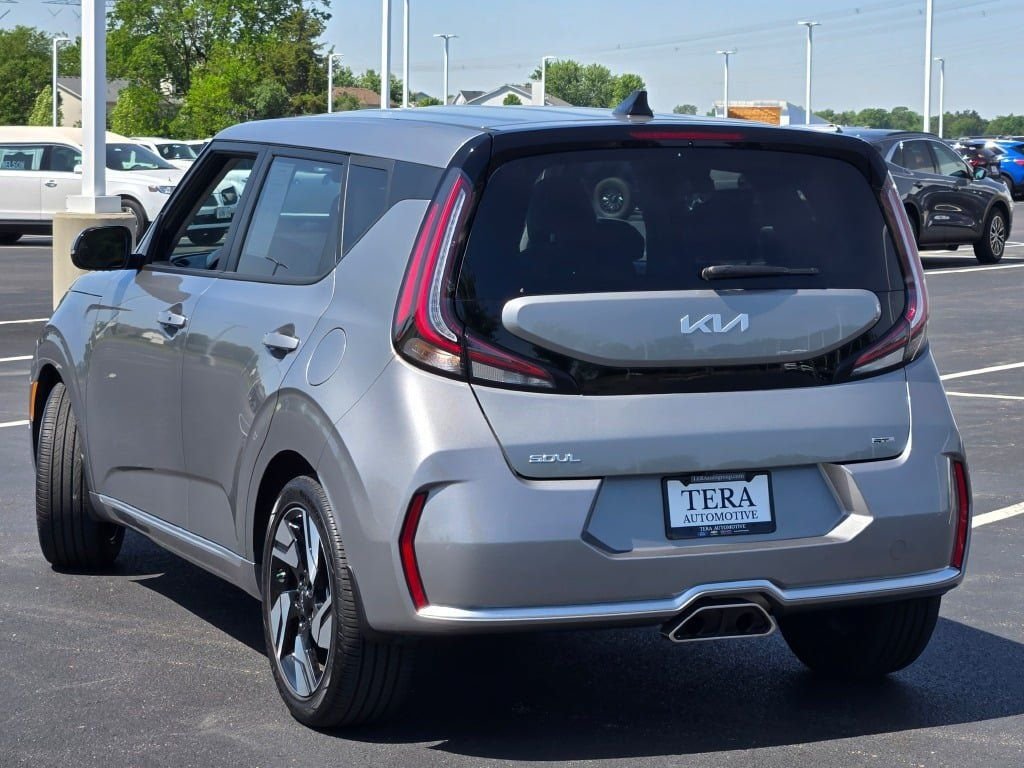 Certified Used 2025 Steel Gray Kia GT-Line image 14