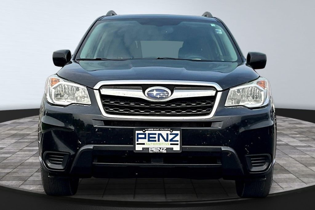Used 2015 Subaru Forester i Premium with VIN JF2SJADC8FH809287 for sale in Rochester, Minnesota