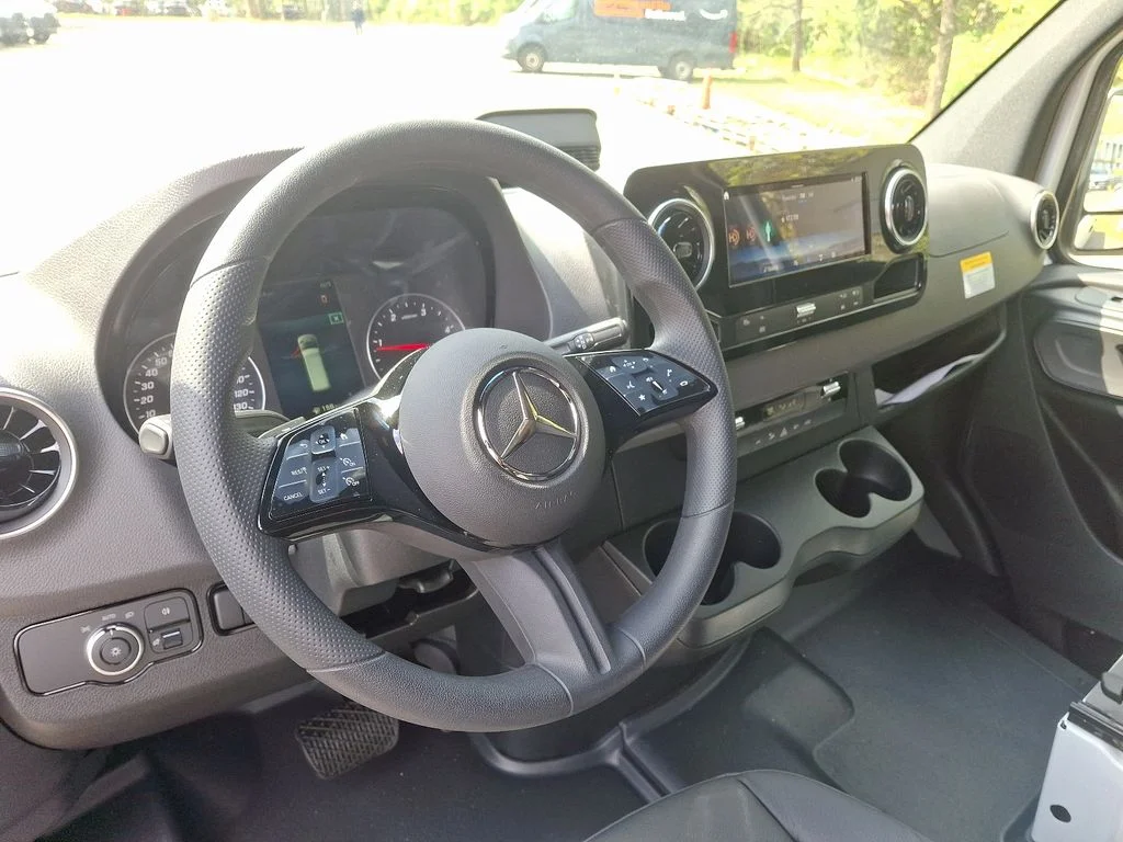 2025 Mercedes-Benz Sprinter Cargo Van Base - Photo 8