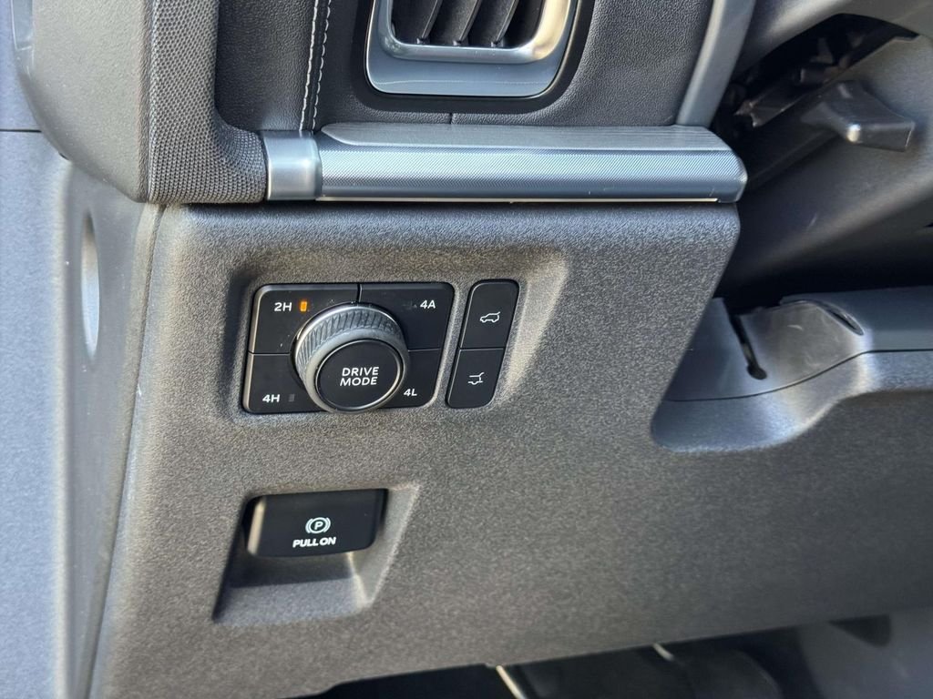 Used 2026 Black Ford Platinum image 10
