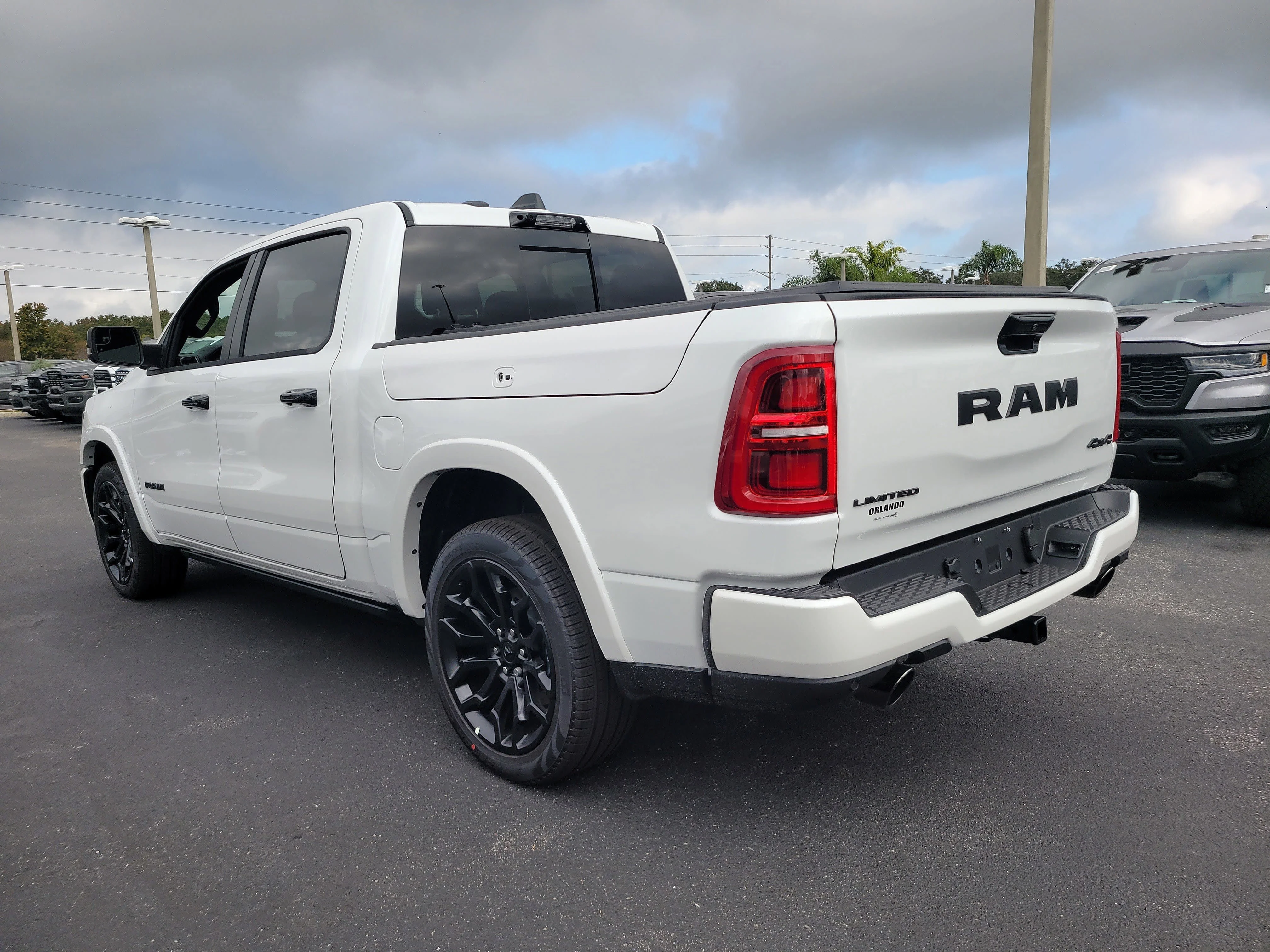 New 2026 Ivory White Tri-Coat Pearlcoat Ram Limited image 8