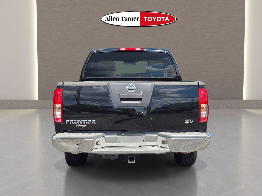 Used 2011 Black Nissan SV image 8