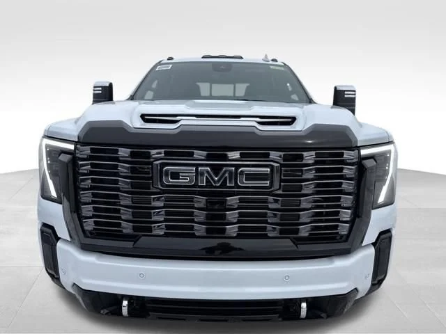 New 2026 Glacier White Tricoat GMC Denali Ultimate image 9