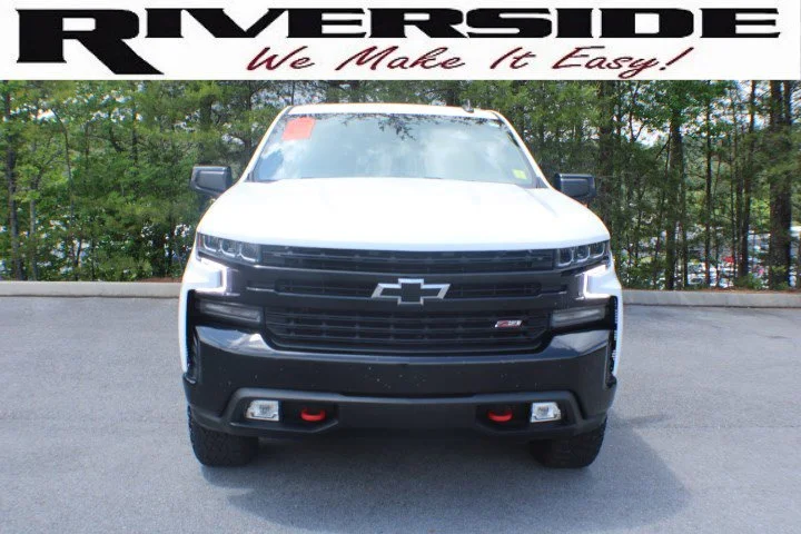 Used 2021 Summit White Chevrolet LT Trail Boss image 19