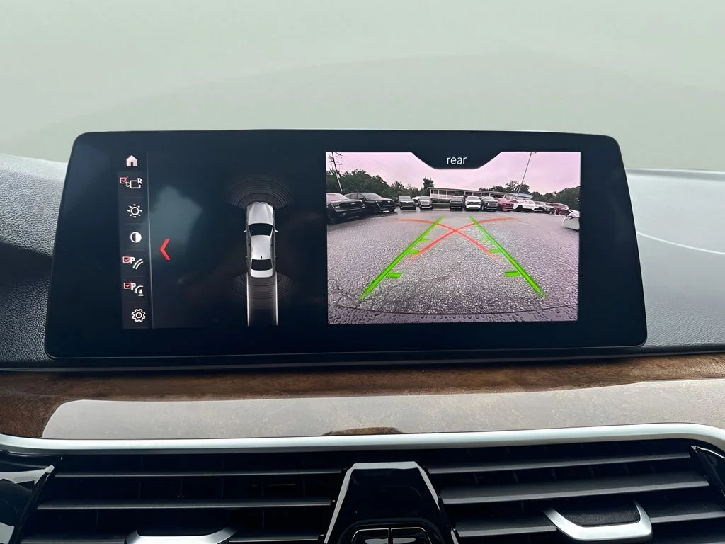 Used 2019 Gray BMW 540i xDrive image 11