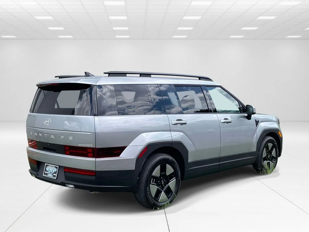 New 2026 Silver Hyundai SEL image 6