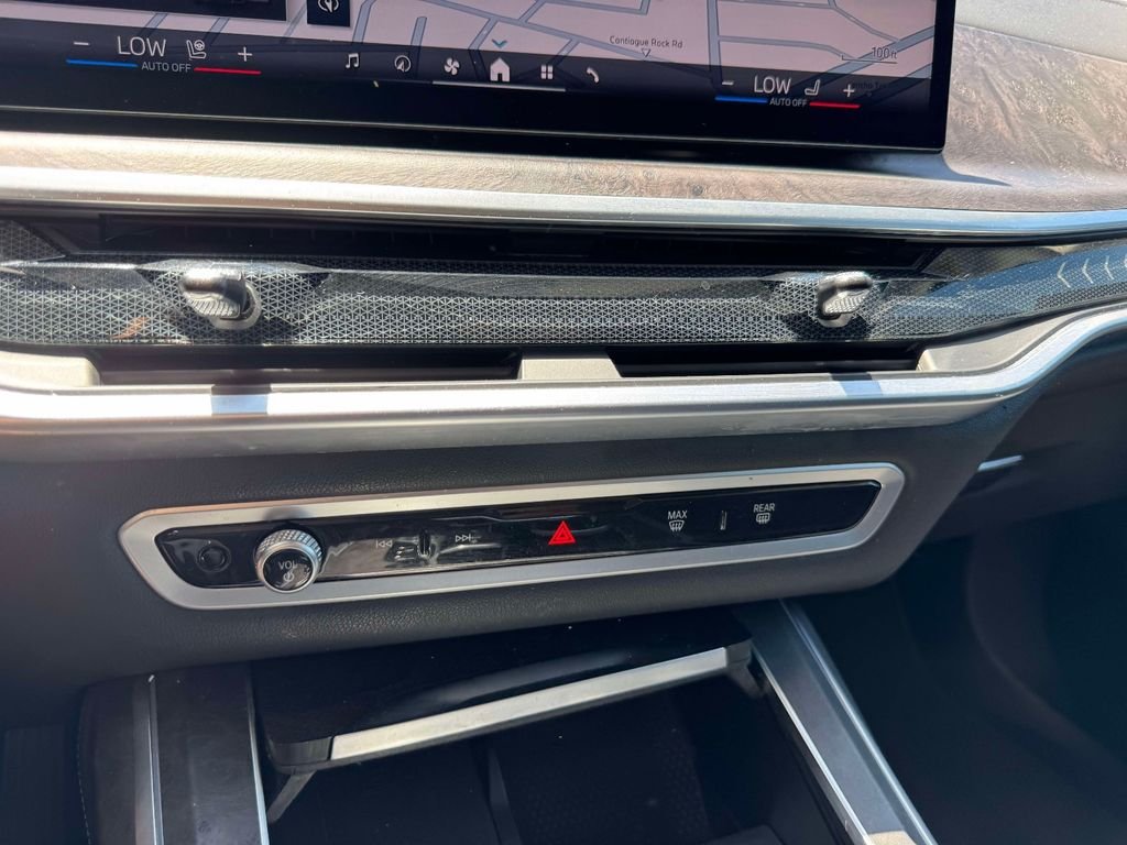 Certified Used 2024 White Metallic BMW xDrive40i image 14