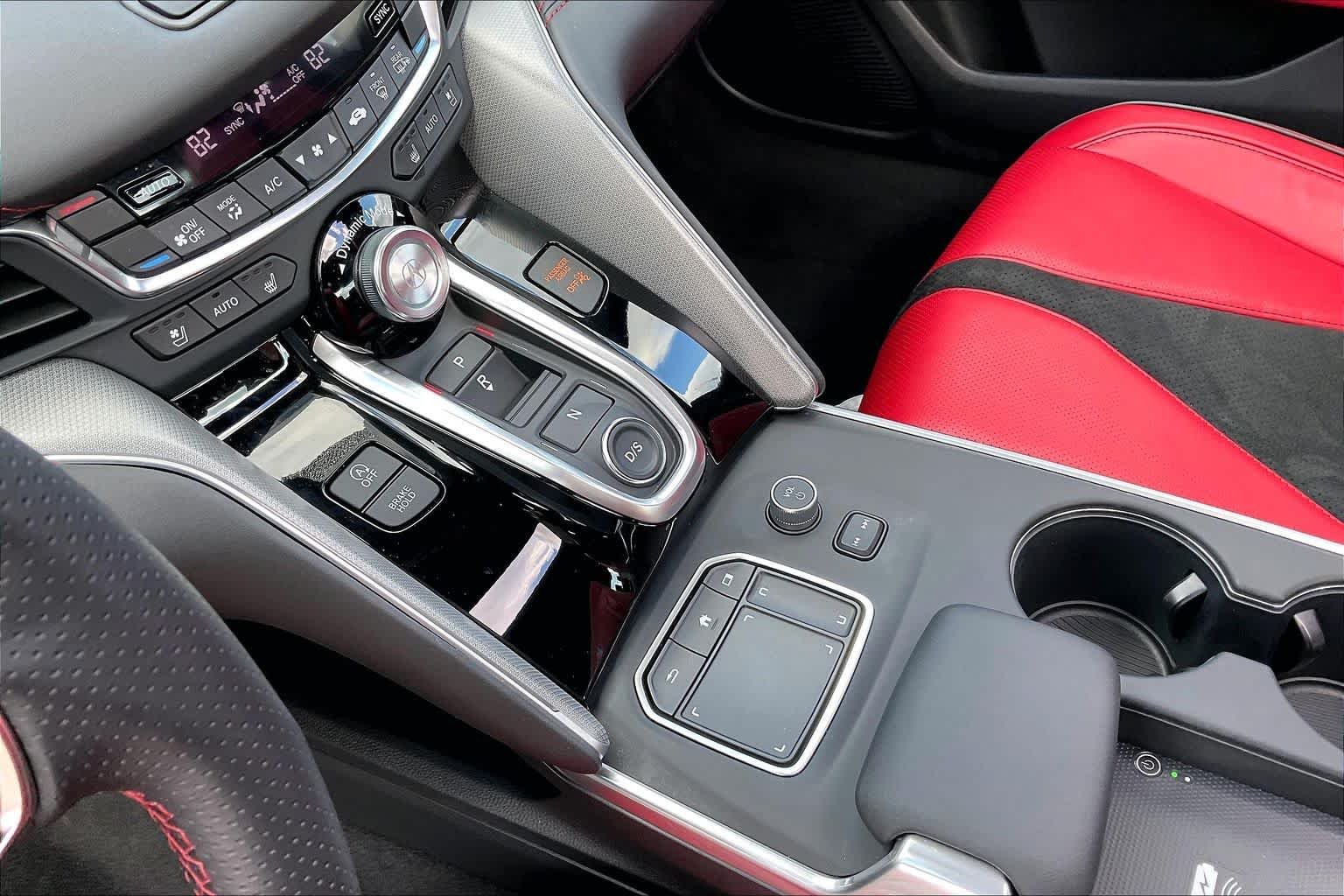 2025 Acura TLX A-SPEC Package - Photo 16