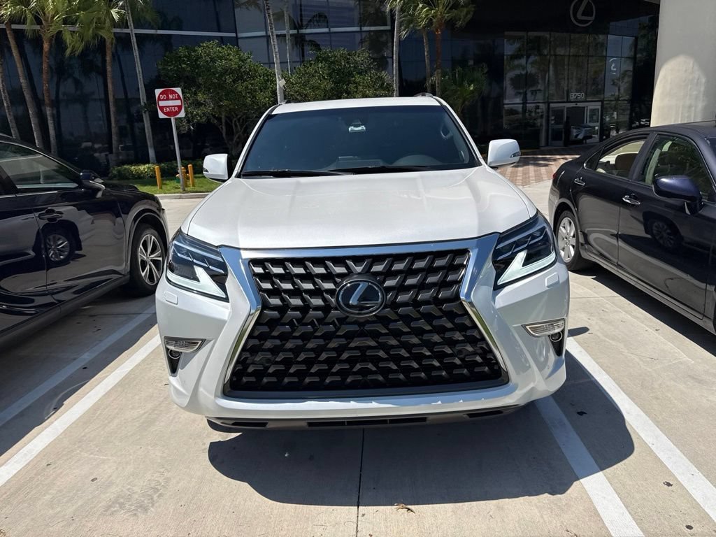 Used 2023 White Pearl Lexus GX 460 Premium image 4