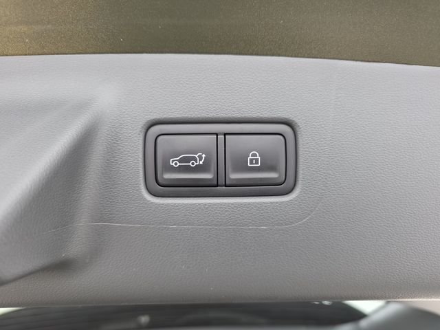 Used 2026 Green Hyundai SEL image 35