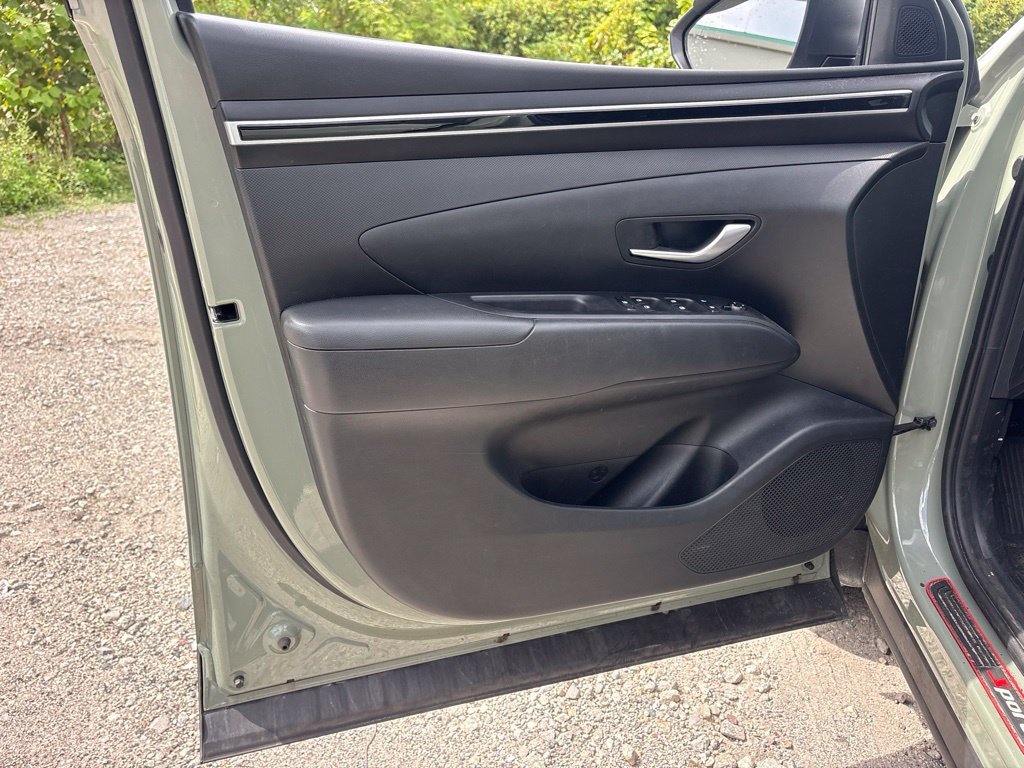 Used 2024 Green Hyundai SEL image 11