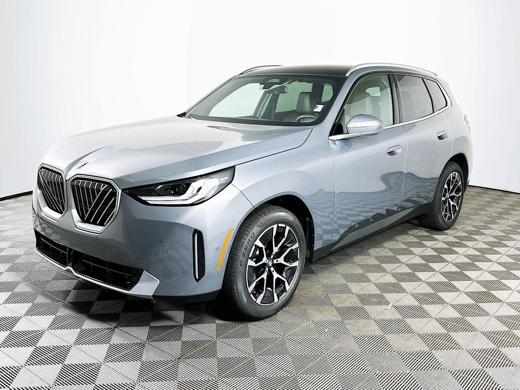 2026 BMW X3 30 XDRIVE's photo